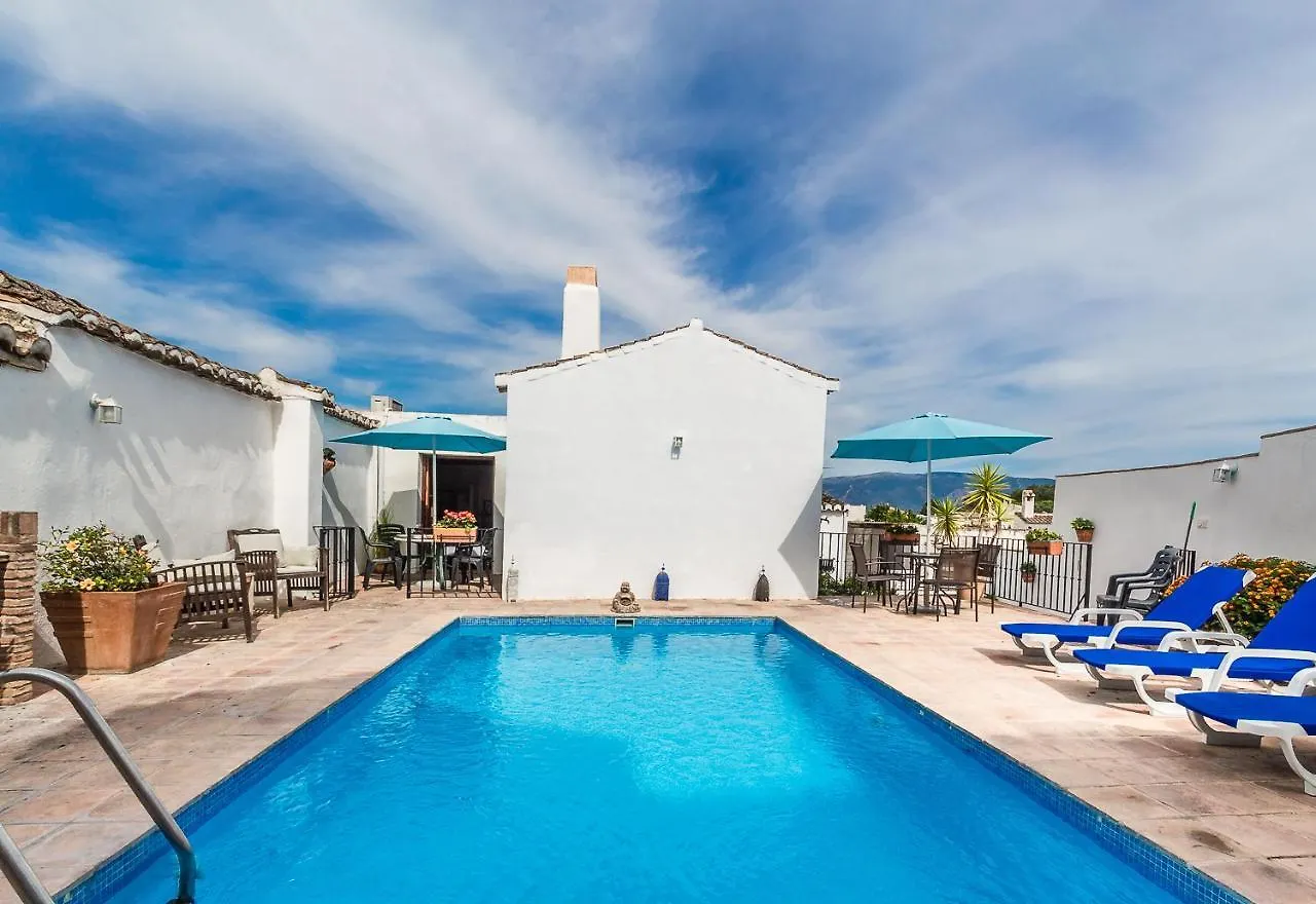 Tatil Evi Casa Mundo - 16Th Century Traditional White Village House With Pool Pinos del Valle