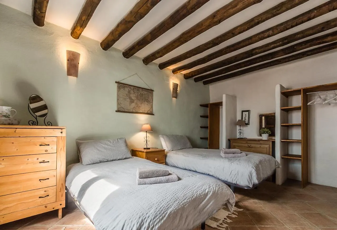 Casa Mundo - 16Th Century Traditional White Village House With Pool Pinos del Valle 0*,